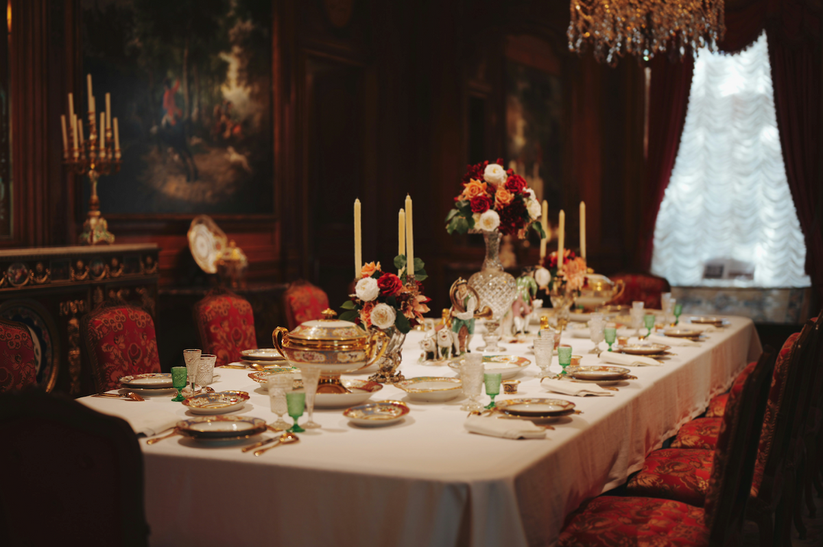 British Table Etiquette: The Rules Worth Knowing
